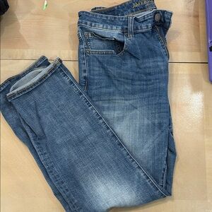 American Eagle Men’s Blue Jeans